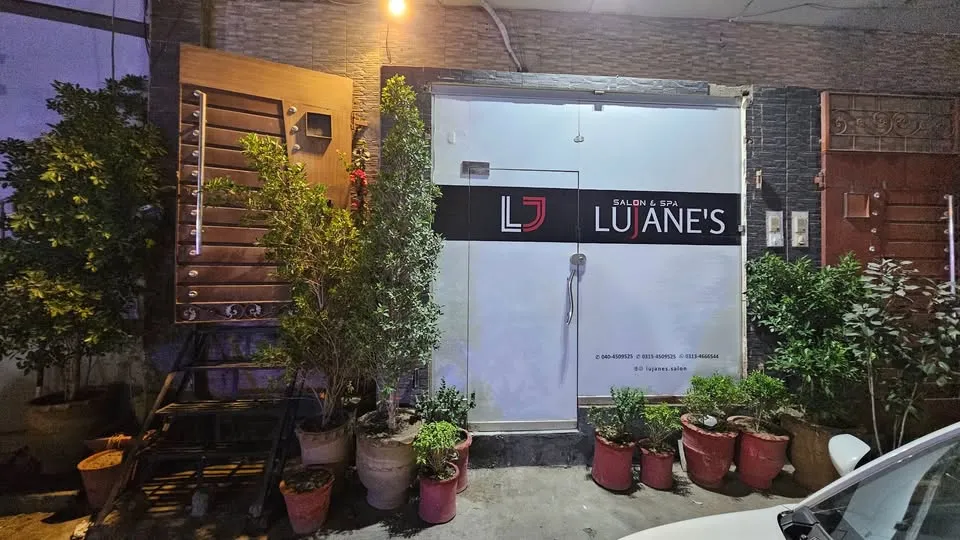 Lujane's Salon & Spa cover