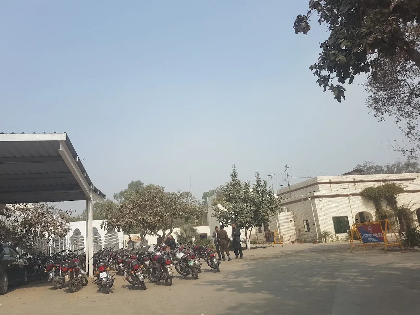 Gallery photo of DPO Office Sahiwal ڈسٹرکٹ پولیس آفیسر ڈی پی او ساہیوال کے دفتر