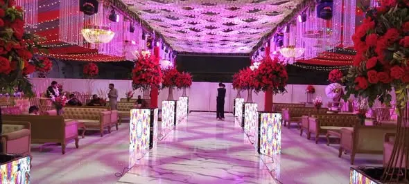 Gallery photo of Royal Crystal Marquee