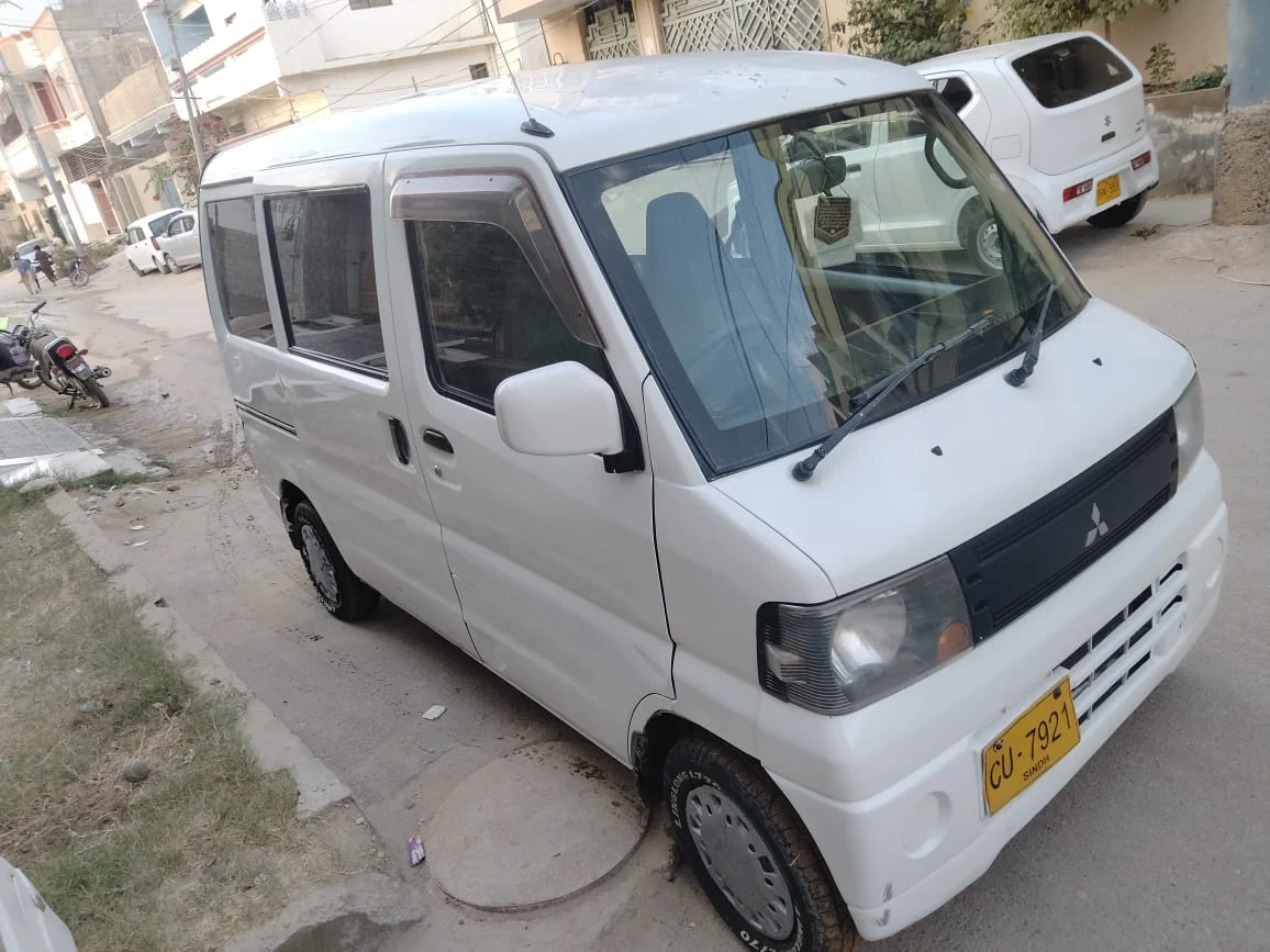 Gallery photo of Rana Waqas rent A car