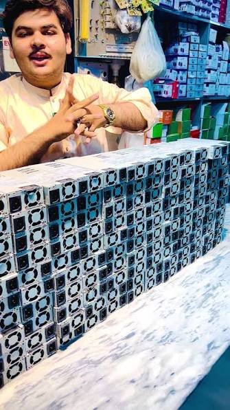 Gallery photo of Pak Madina Electronics & Mobile
