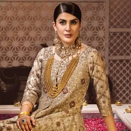 Fazal Jewellers Sahiwal logo