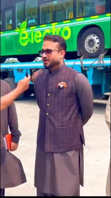 گرین بسیں ساہیوال پہنچ گئيں