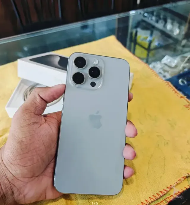 Apple iPhone 15 Pro Max