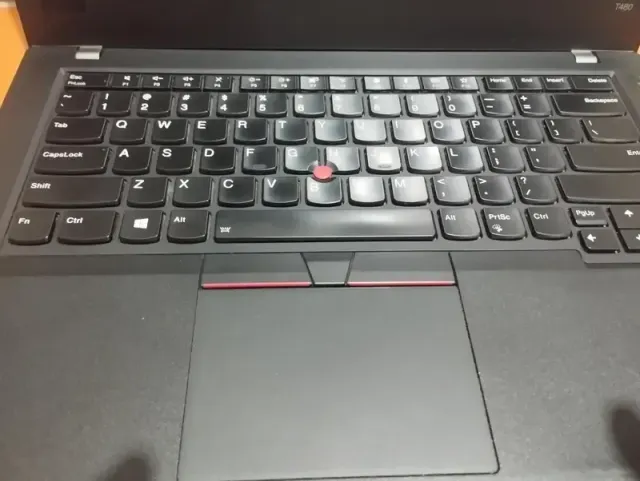 Lenovo T480 i5 8th Gen / 8Gb 256 GB